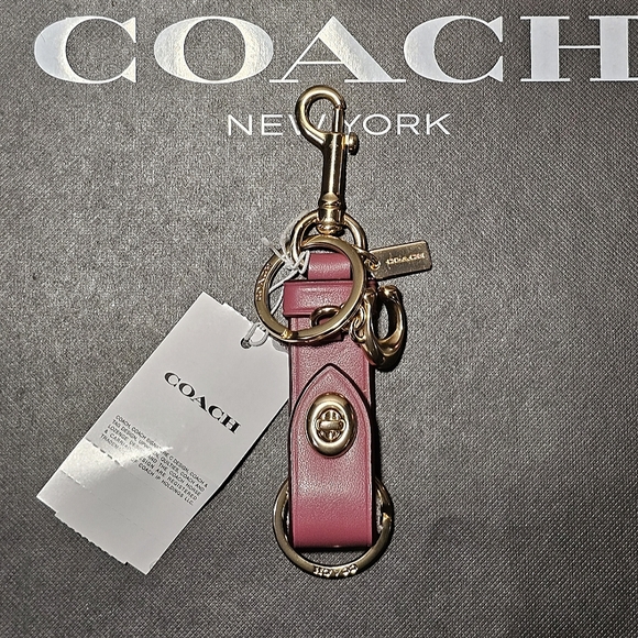 COACH TRIGGER SNAP BAG CHARM (NWT) - Picture 1 of 9